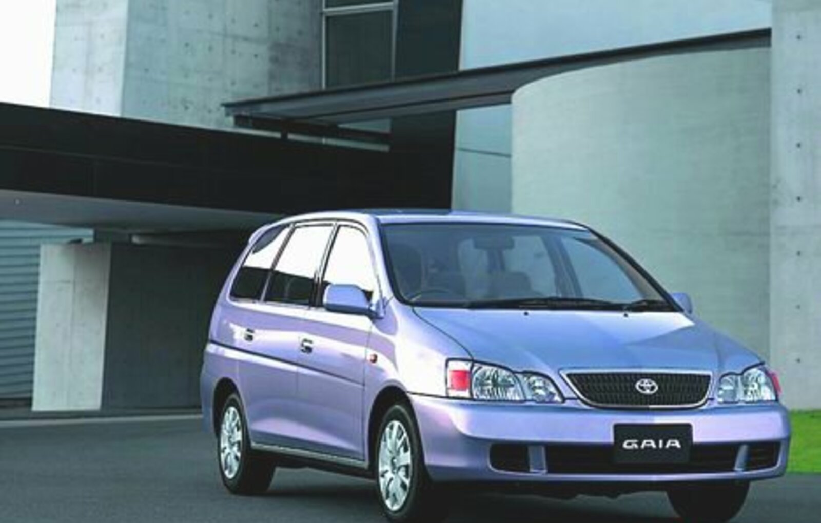 Toyota Gaia (M10G) 2.0 i 16V (145 Hp) 4WD 1998, 1999, 2000, 2001, 2002, 2003, 2004 