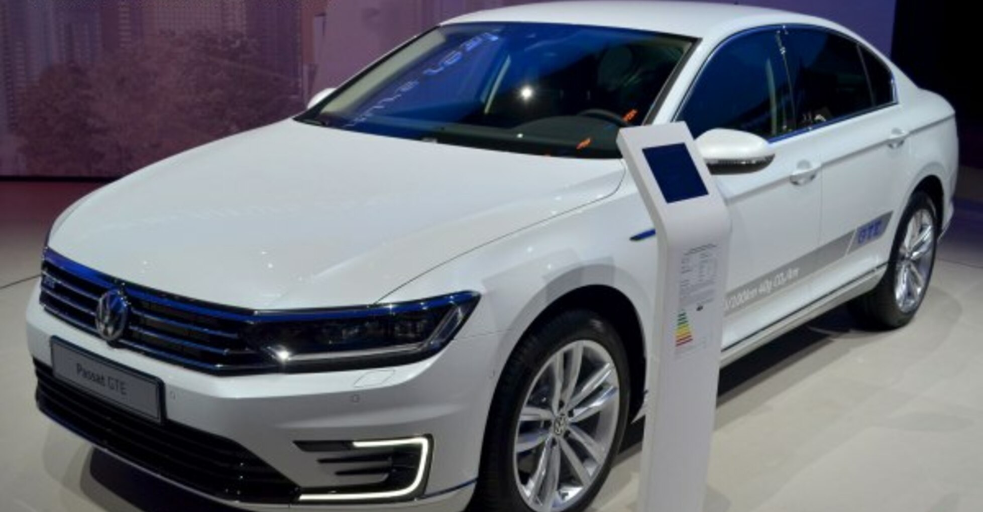 Volkswagen Passat (B8) GTE 1.4 TSI (218 Hp) Plug-in Hybrid DSG 2015, 2016, 2017, 2018 