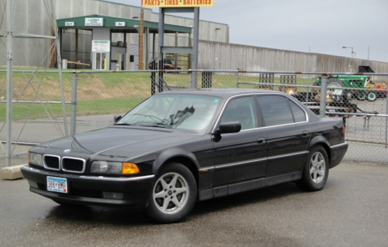 BMW 7 Series (E38) 725tds (143 Hp) 1996, 1997, 1998 