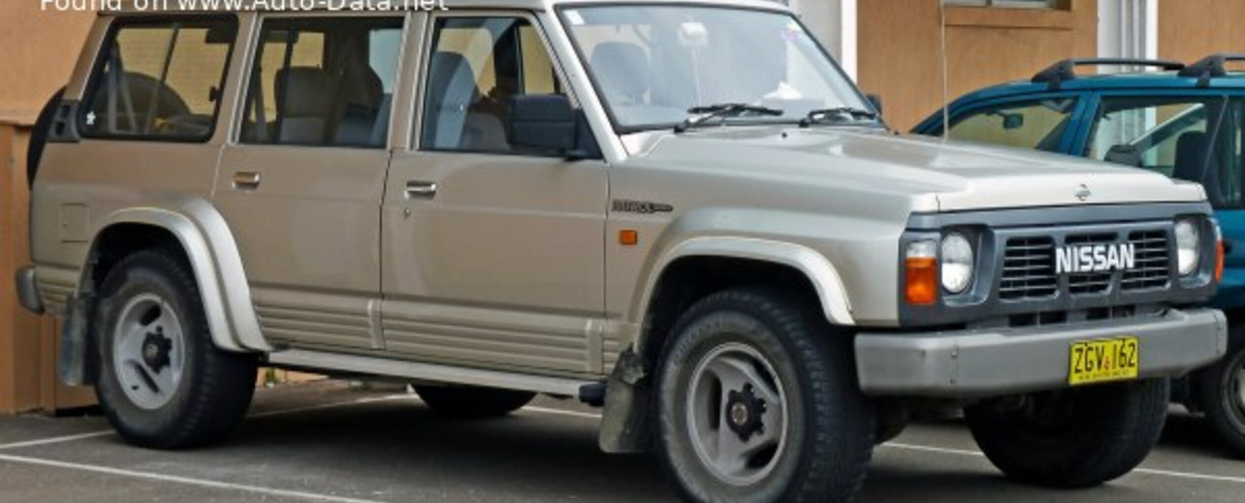 Nissan Patrol IV 5-door (Y60) 4.2 (170 Hp) 4WD 1992, 1993, 1994, 1995 