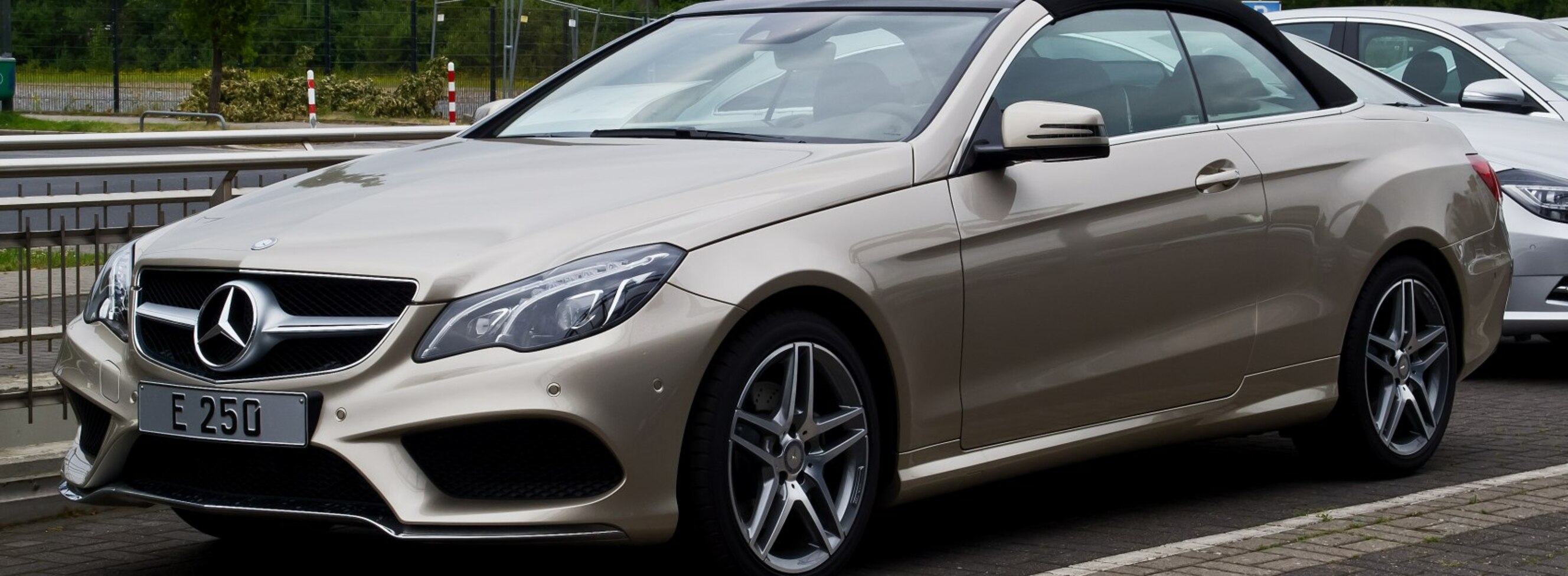 Mercedes-Benz E-class Cabrio (A207, facelift 2013) E 350d V6 (258 Hp) 9G-TRONIC 2015, 2016