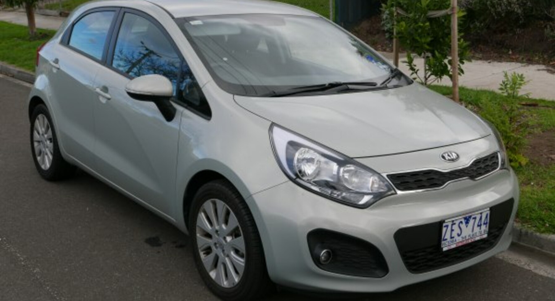 Kia Rio III Hatchback (UB) 1.1 CRDi 12V (75 Hp) 2011, 2012, 2013, 2014, 2015