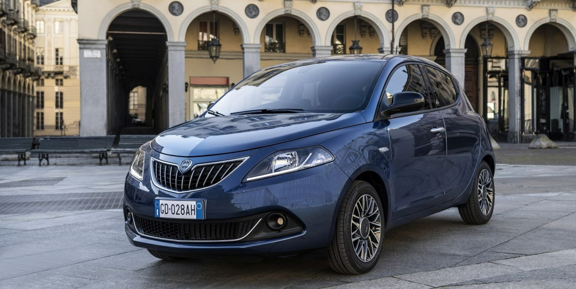 Lancia Ypsilon (846, facelift 2021) 0.9 TwinAir (70 Hp) CNG 2021, 2022