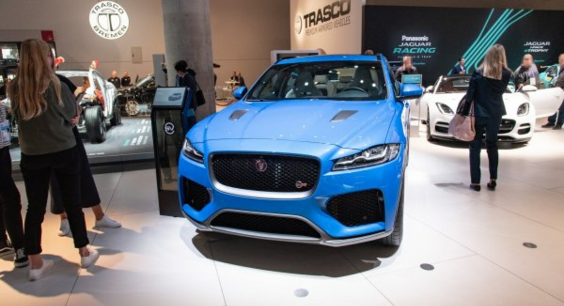 Jaguar F-Pace SVR 5.0 V8 (550 Hp) AWD Automatic 2018, 2019, 2020