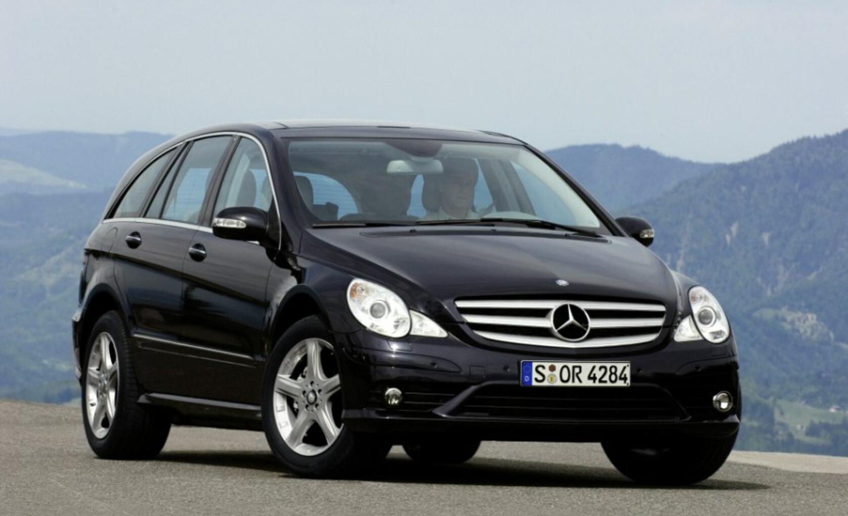 Mercedes-Benz R-class (W251) R 500 V8 (306 Hp) 4MATIC 7G-TRONIC 2005, 2006, 2007 