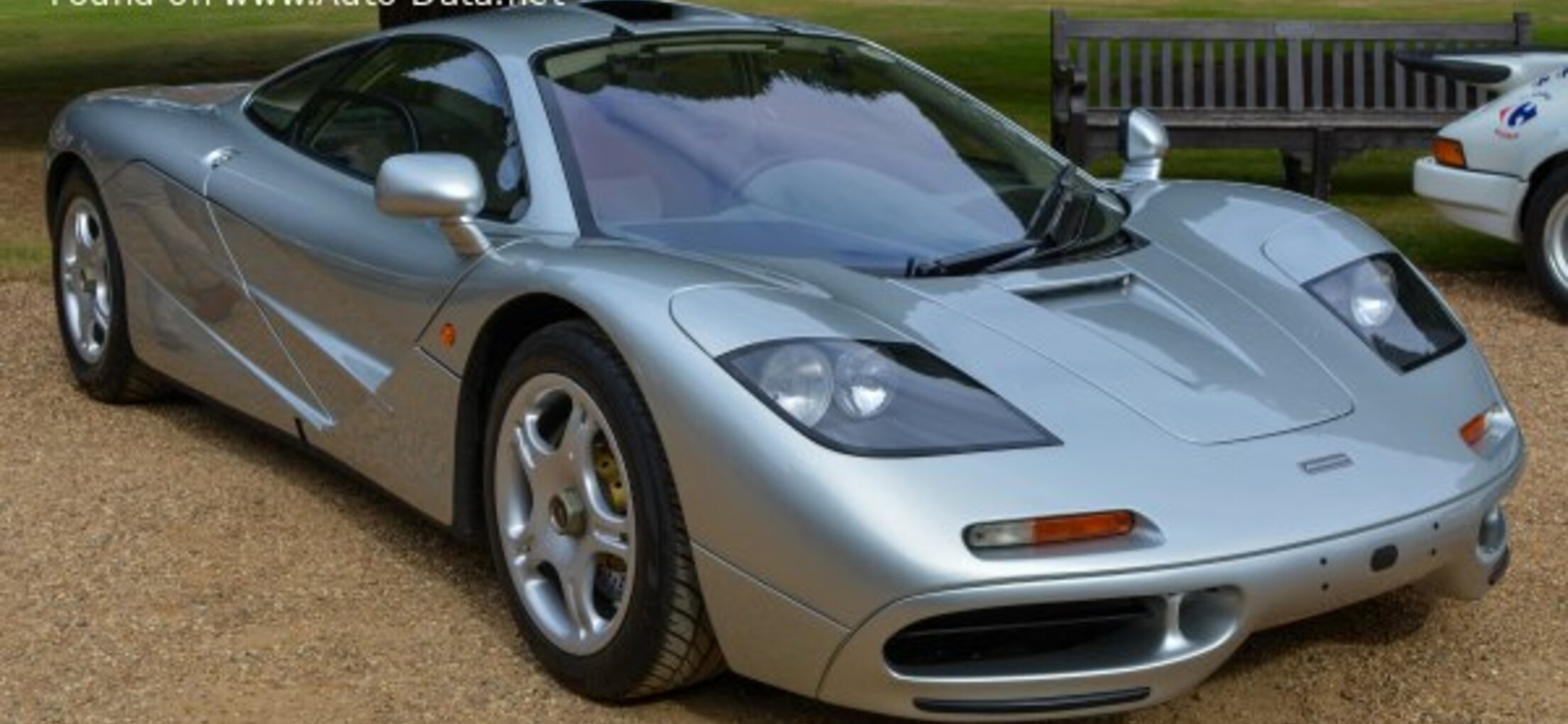 McLaren F1 GT 6.1 V12 (627 Hp) 1997 