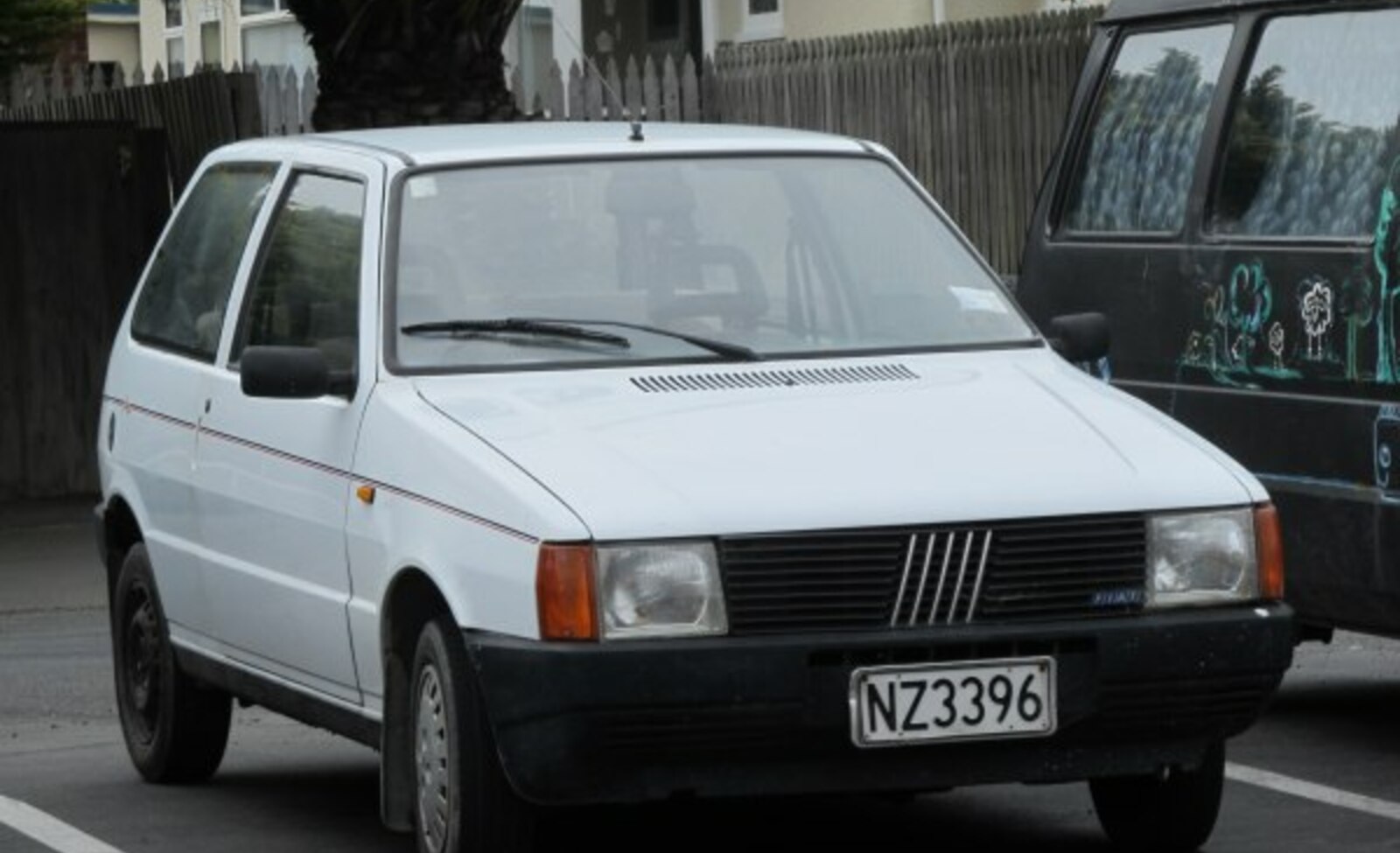 Fiat UNO (146A) 1.0 i.e. (46 Hp) CAT 1985, 1986, 1987, 1988, 1989, 1990, 1991, 1992, 1993, 1994, 1995