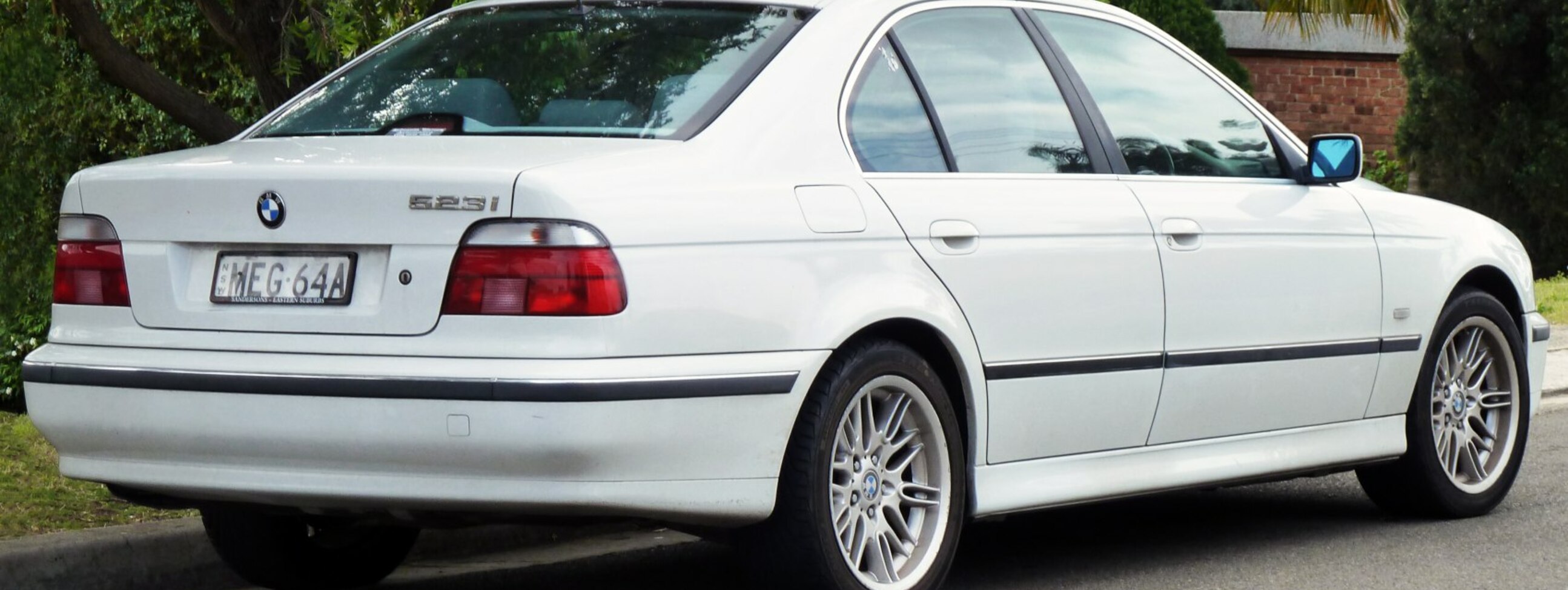 BMW 5 Series (E39) 540i V8 (286 Hp) 1998, 1999, 2000