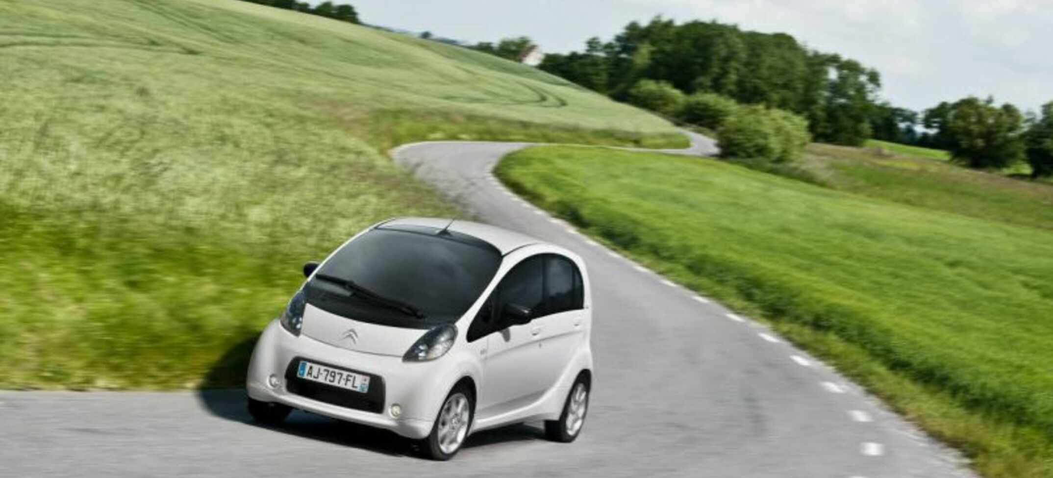 Citroen C-Zero 16 kWh (67 Hp) Automatic 2009, 2010, 2011, 2012, 2013