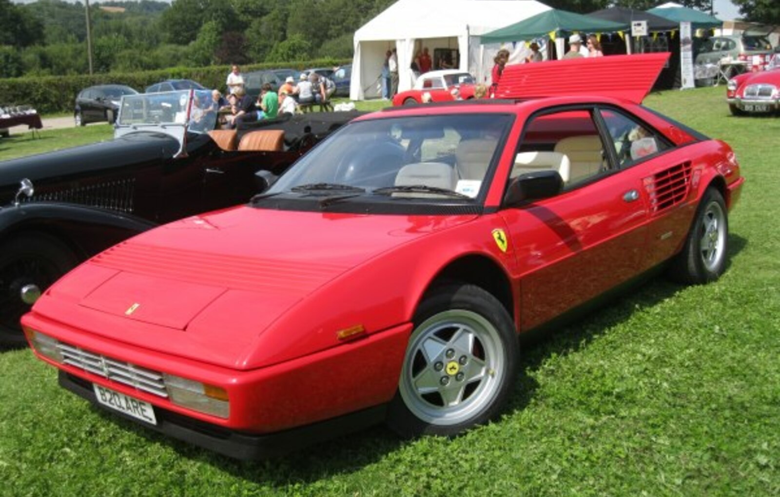 Ferrari Mondial 8 V8 (214 Hp) 1980, 1981, 1982 