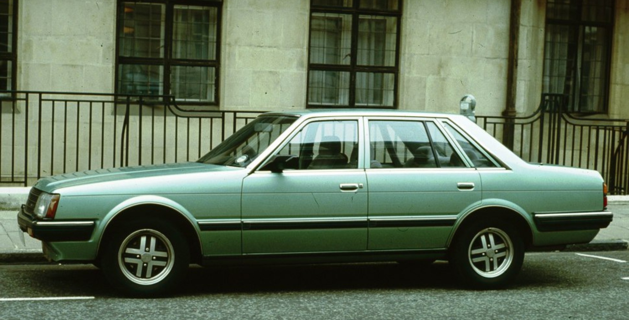 Nissan Laurel (JC31) 2.8 D (81 Hp) 1981, 1982, 1983, 1984, 1985 