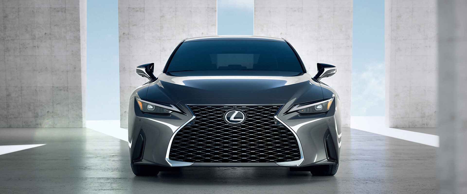 Lexus IS 300 Luxury (241 Hp) RWD Automatic 2020, 2021 (VN)