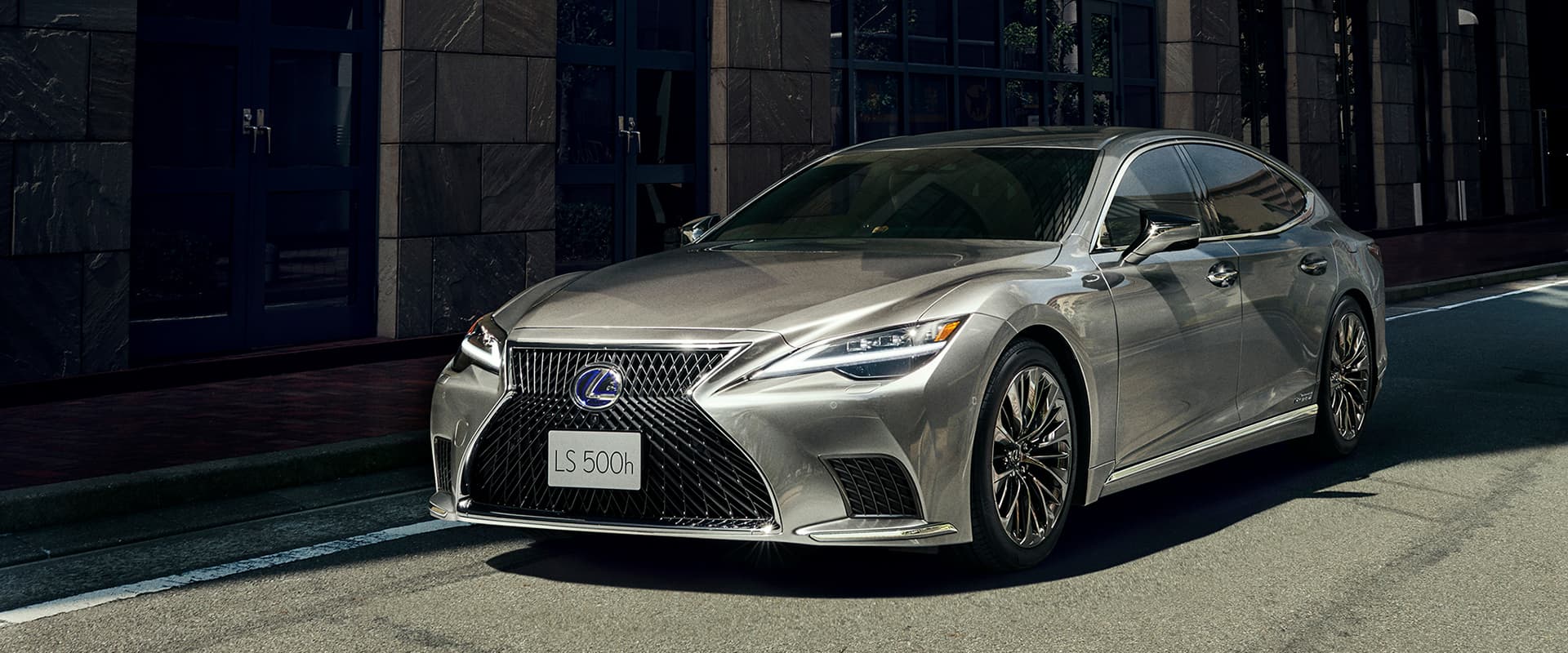 Lexus LS 500h 3.5L V6 (295 Hp) Hybrid Automatic 2020, 2021, 2022 (VN)