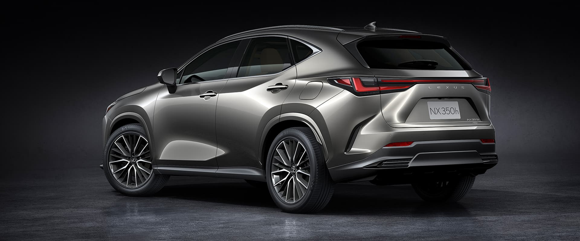 Lexus NX 350h (240 Hp) Hybrid AWD CVT 2022 (VN)