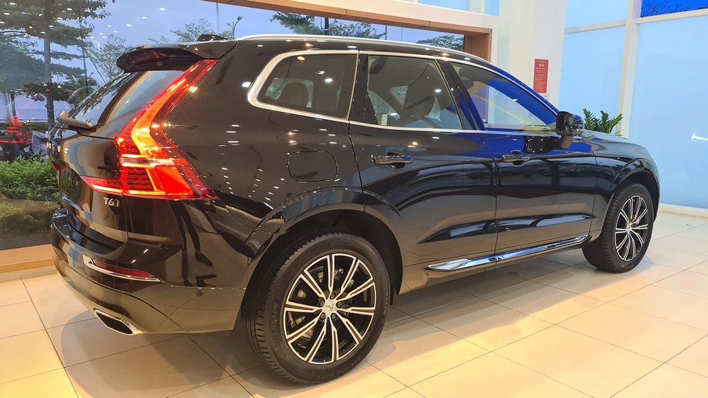 Volvo XC60 2.0 T6 (320 Hp) AWD Automatic 2021 (VN)