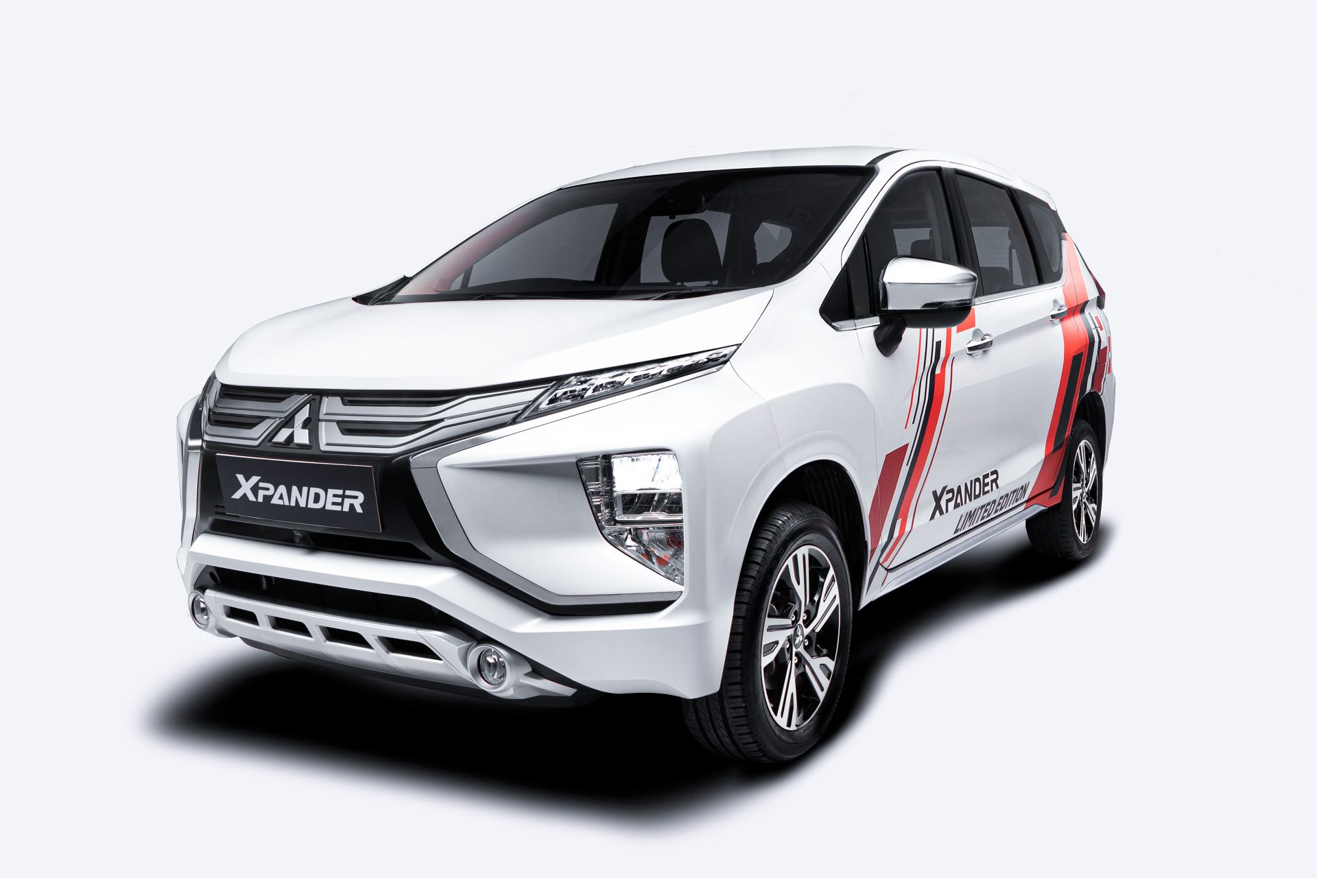 Mitsubishi Xpander 1.5 AT I4 MIVEC (104 Hp) Automatic 2021